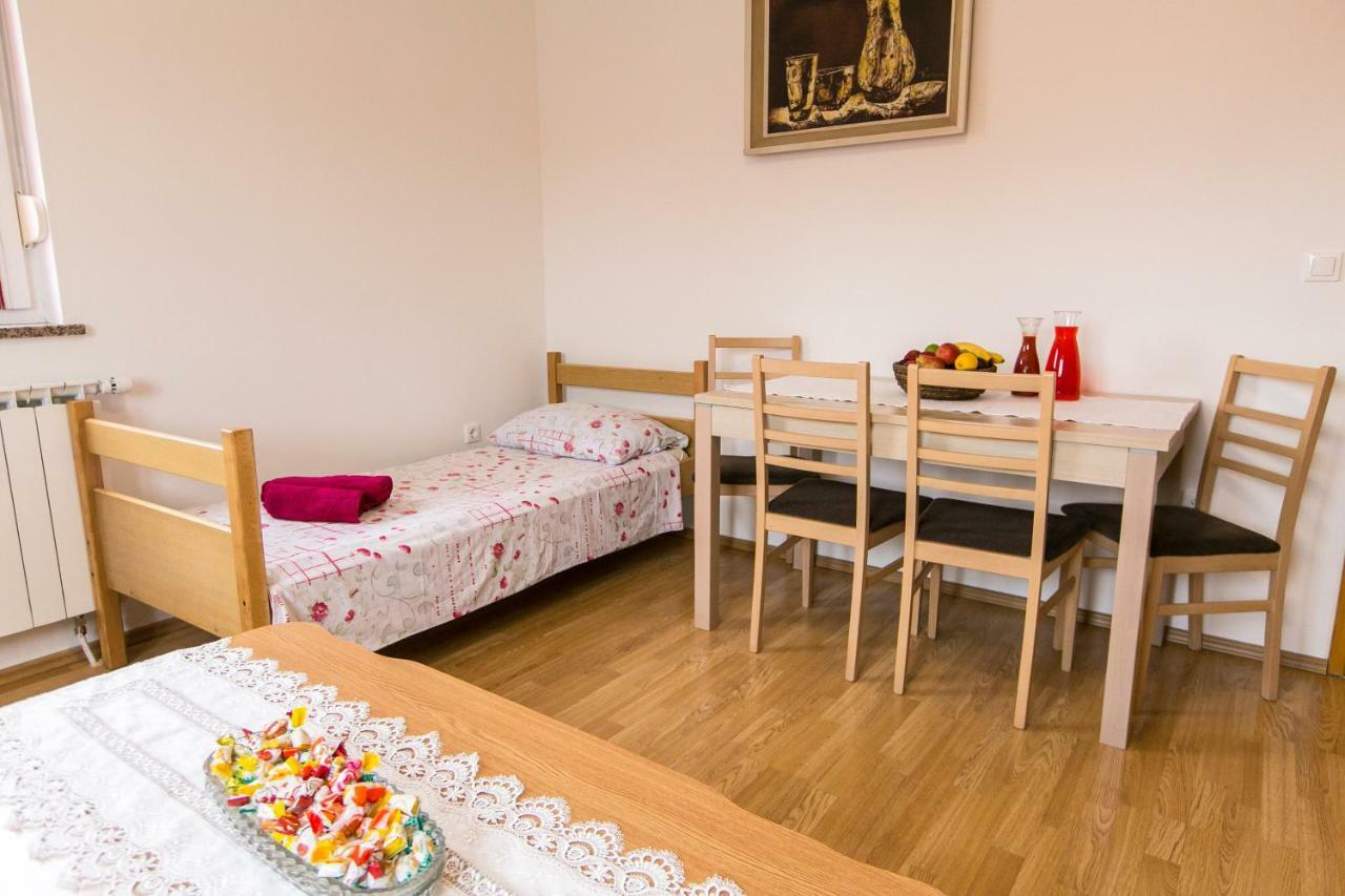 Apartamento Amela Pula Exterior foto