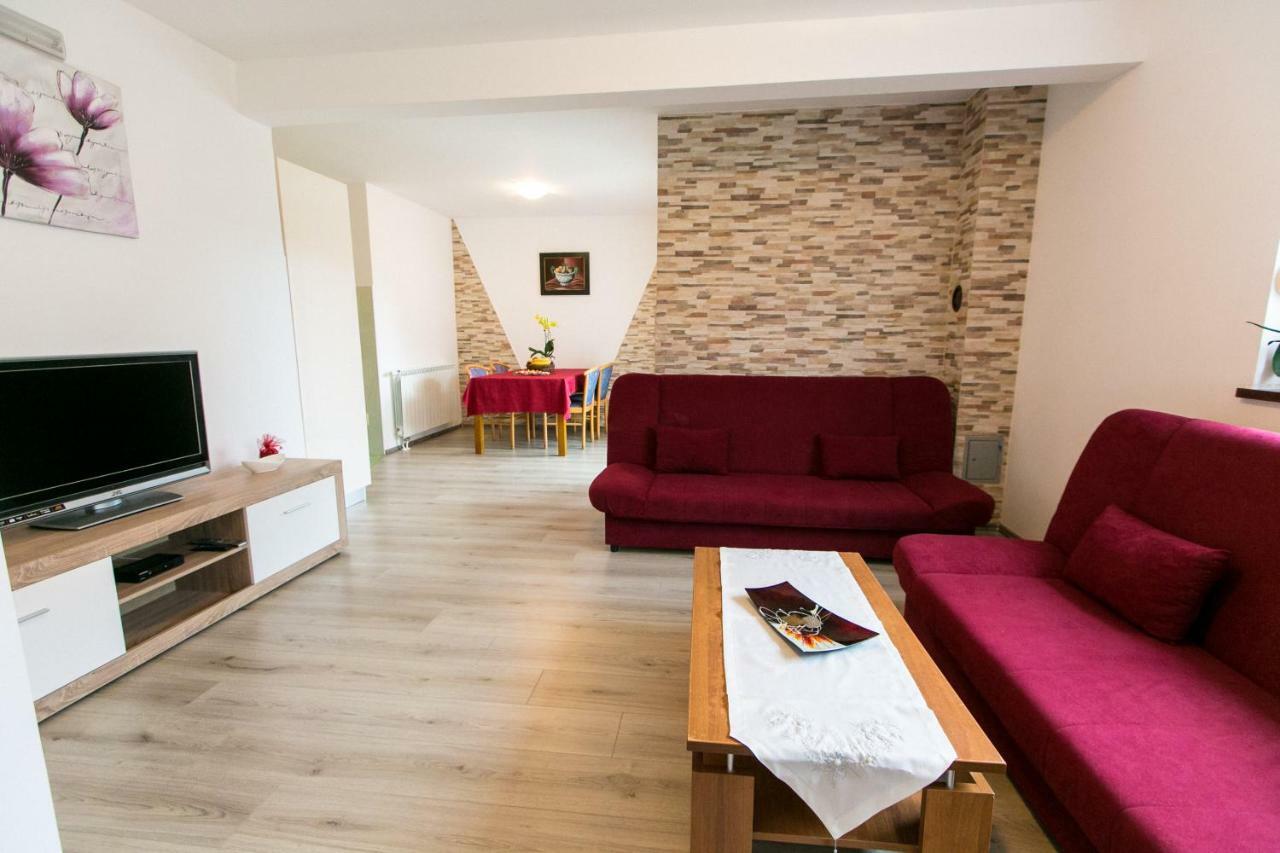 Apartamento Amela Pula Exterior foto