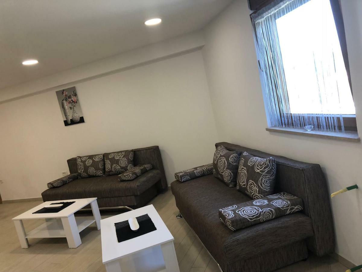 Apartamento Amela Pula Exterior foto