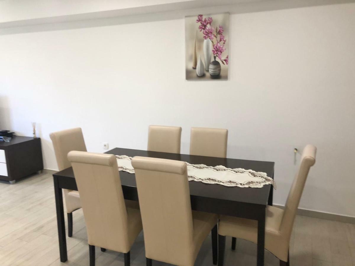 Apartamento Amela Pula Exterior foto