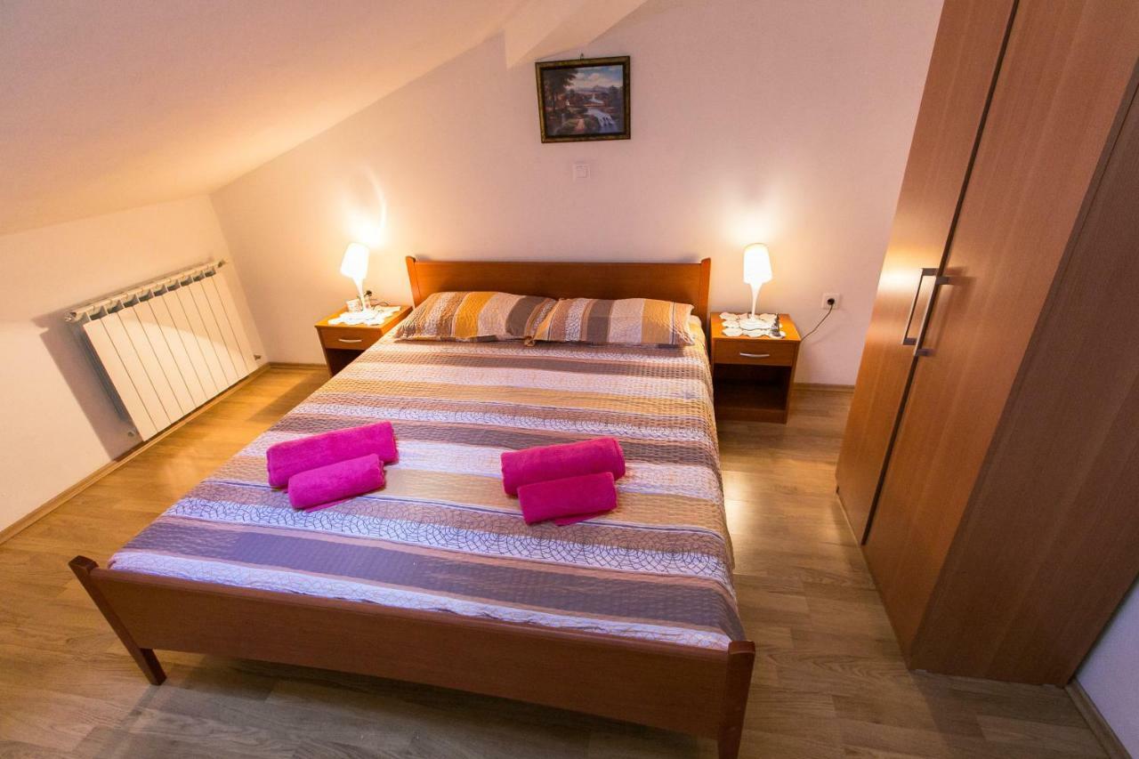 Apartamento Amela Pula Exterior foto