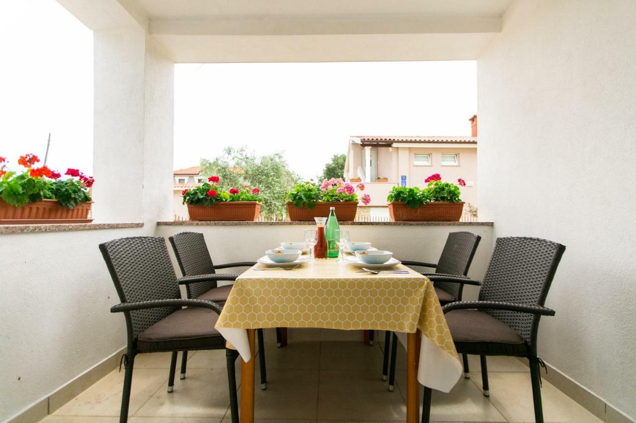 Apartamento Amela Pula Exterior foto