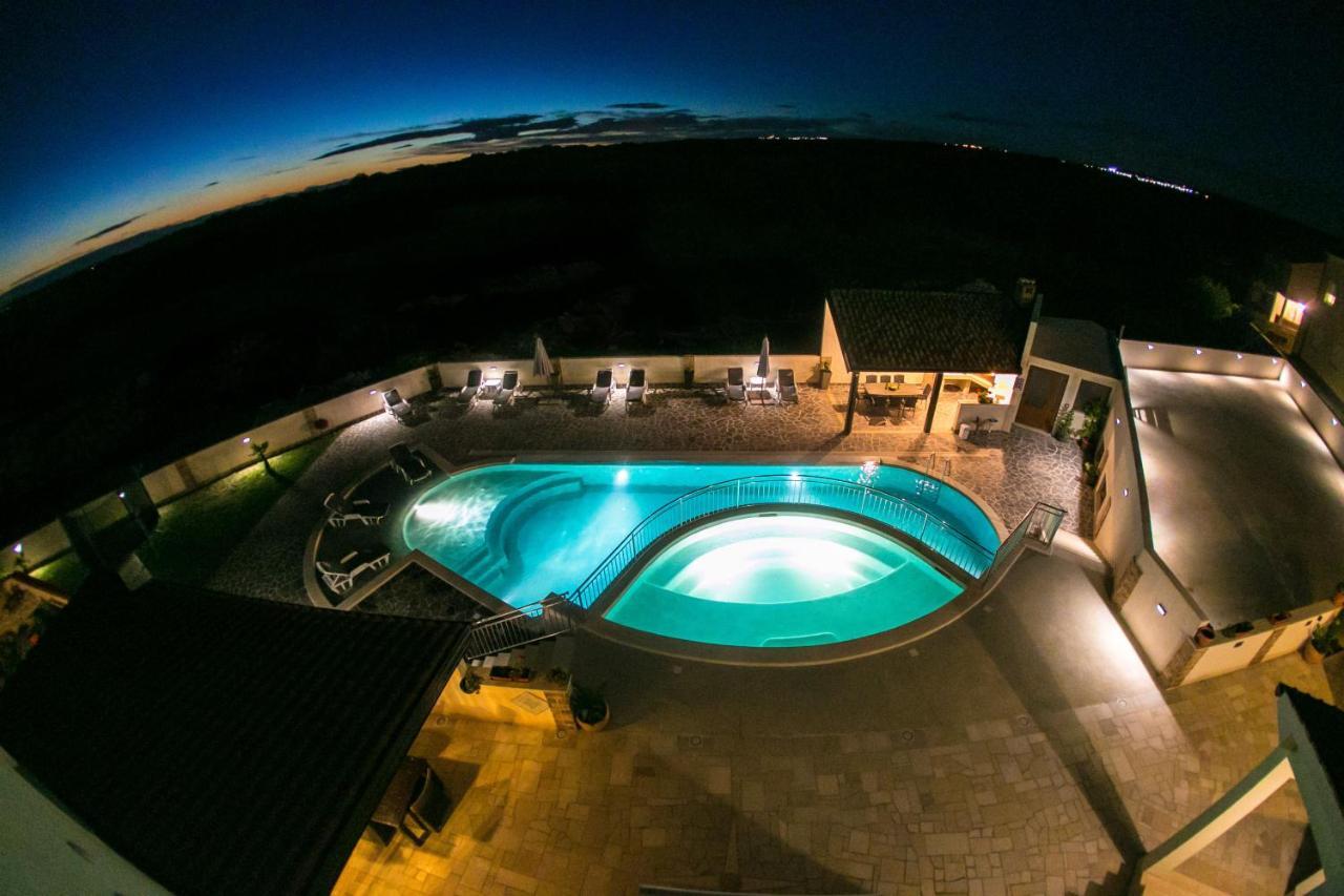 Apartamento Amela Pula Exterior foto